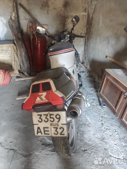 Мотоцикл honda VFR400 на запчасти