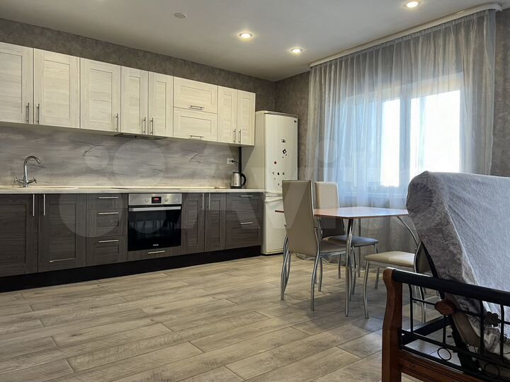 3-к. квартира, 110 м², 5/9 эт.