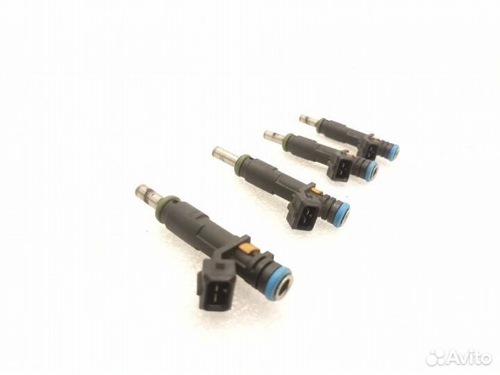 Форсунка топливная Opel Astra 1.8 Z18XER 2007