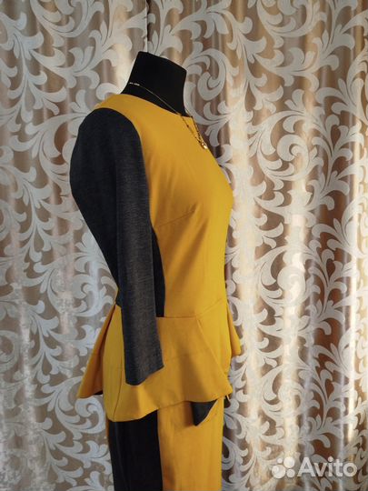 Платье женское вечернее праздничное 46 размер