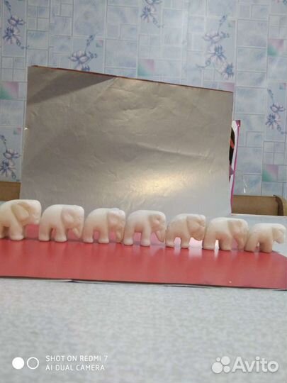 7 слоников из мрамора