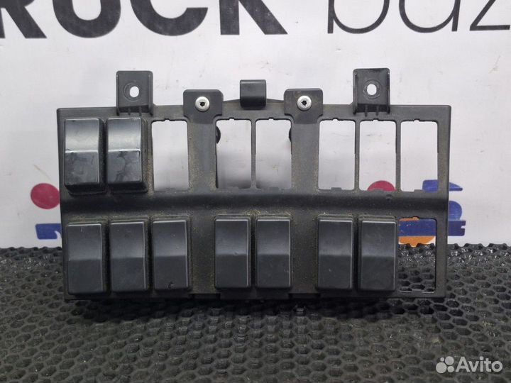 5010605462 Рамка панели кнопок