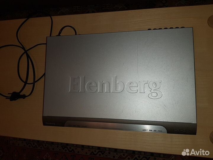 DVD-плеер Elenberg dvdp-2450