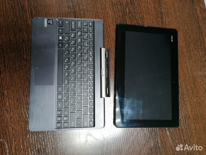 Планшет Asus transformer book