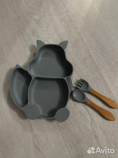 Детская силиконовая тарелка на присоске