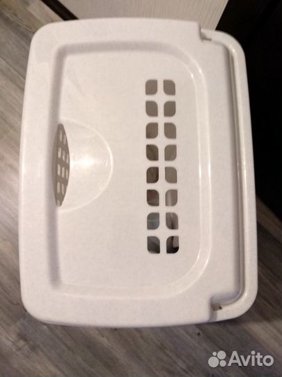 Белая корзина для белья на 65л BranQ-1800