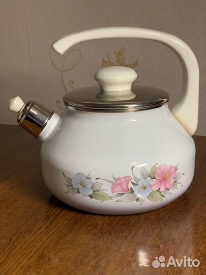 Чайник со свистком