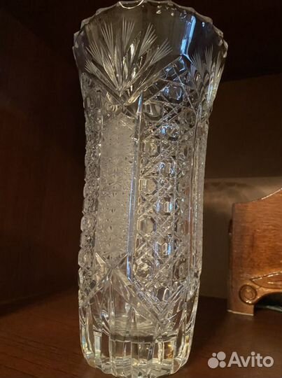 Ваза хрустальная