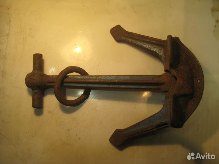 Якорь для лодки