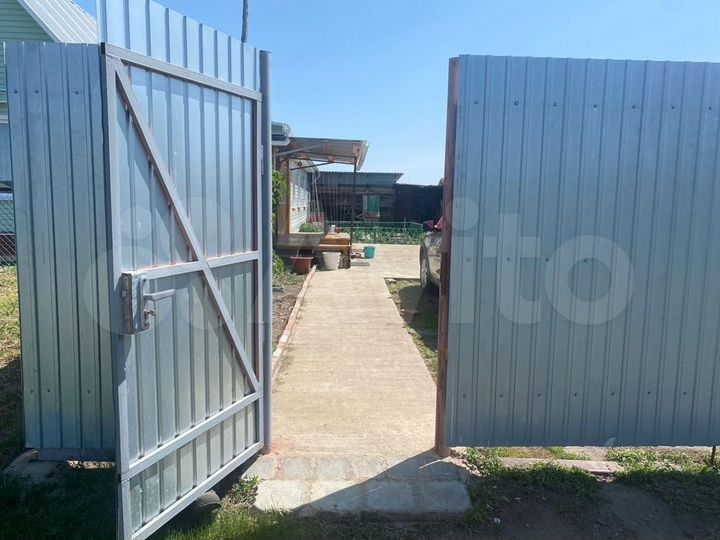 Дом 97,9 м² на участке 12,8 сот.