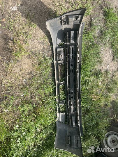 Передний бампер ваз 2110