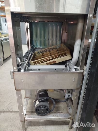 Тоннельная посудомойка