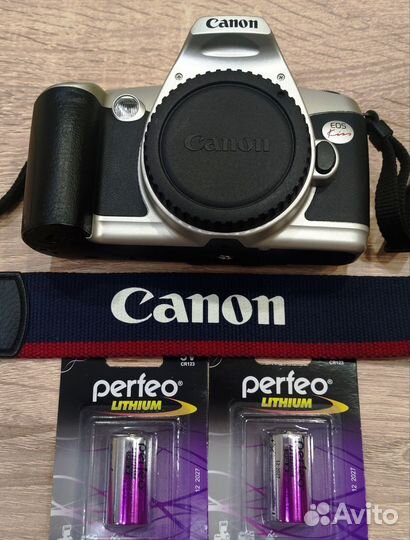Canon EOS Kiss (EOS 500) body (с date и Panorama)