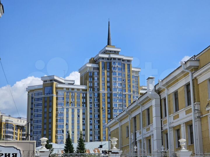 3-к. квартира, 130,4 м², 14/25 эт.