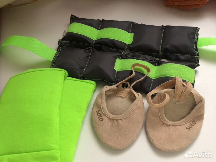 Наколенники и половинки детские одевали пару раз