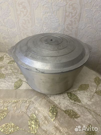 Казан чугунный узбекский