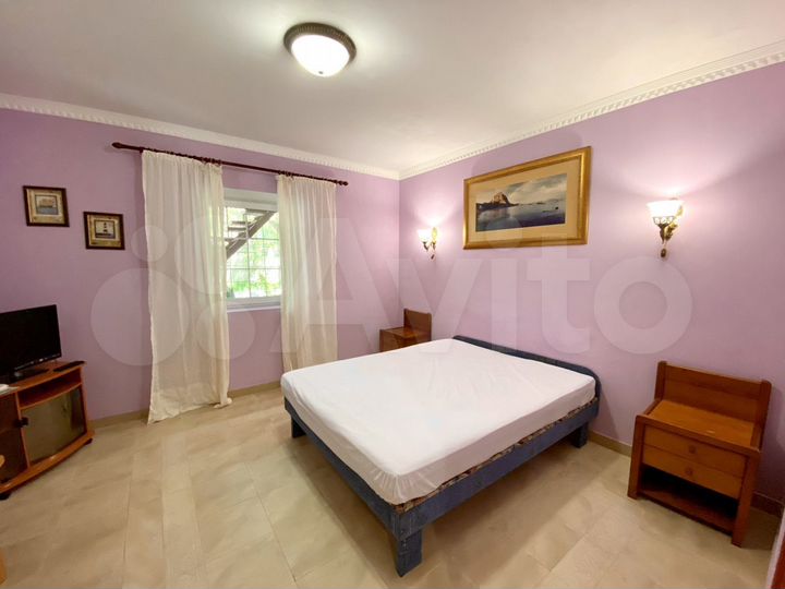 2-к. квартира, 38 м², 1/2 эт.