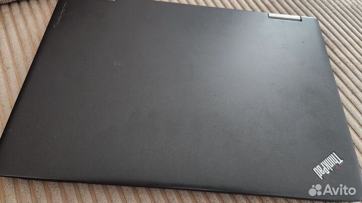 Lenovo thinkpad yoga s1