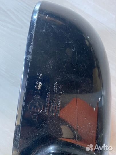 Левое и правое зеркало на Honda fit