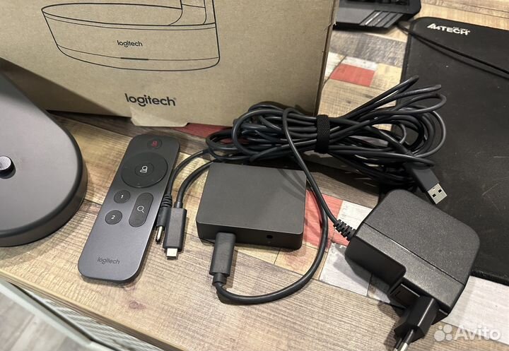 Веб камера Logitech Rally Camera