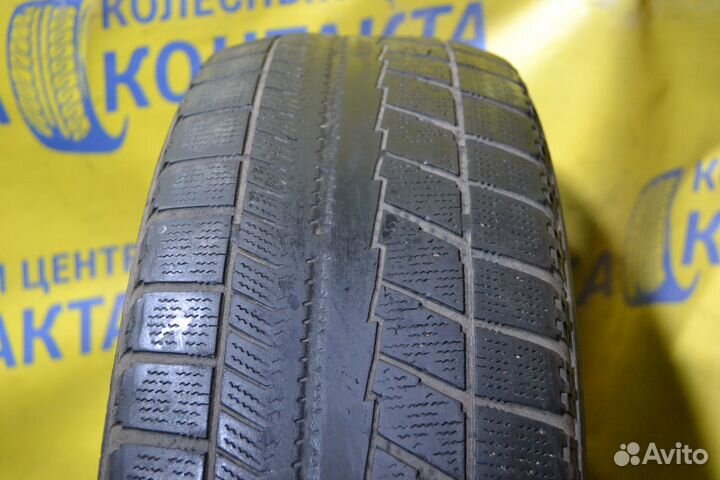Bridgestone Blizzak VRX 215/65 R16