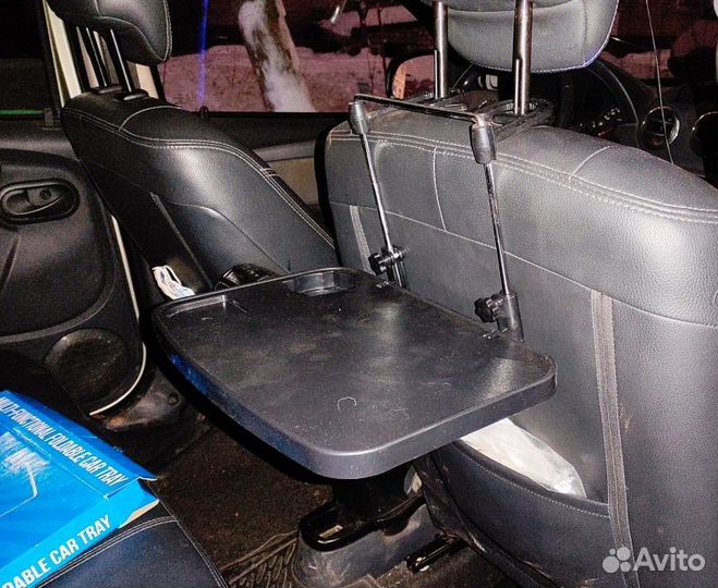 Столик автомобильный многофункциональный