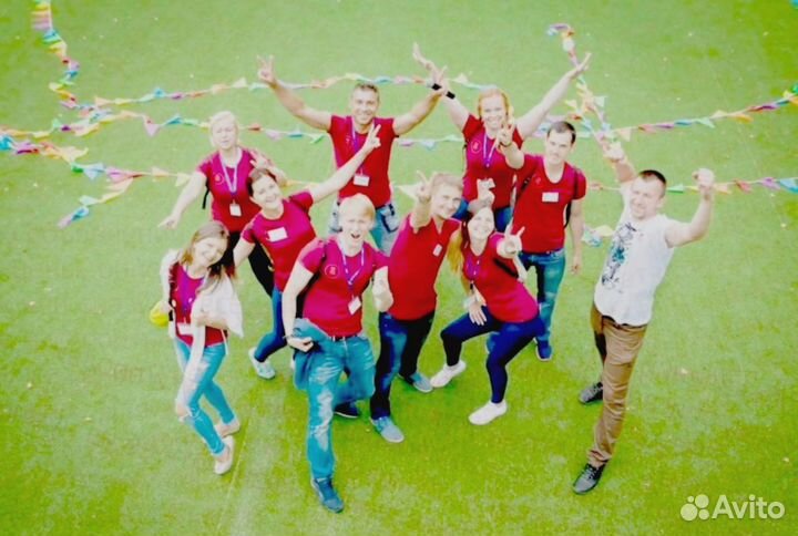 Комплектовщик Мобильные аксессуары Вахта с прожива