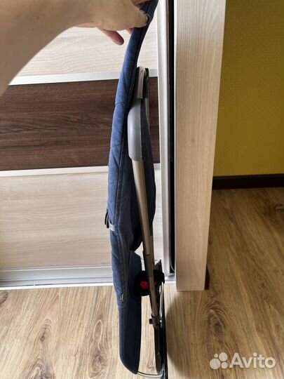 Шезлонг BabyBjorn