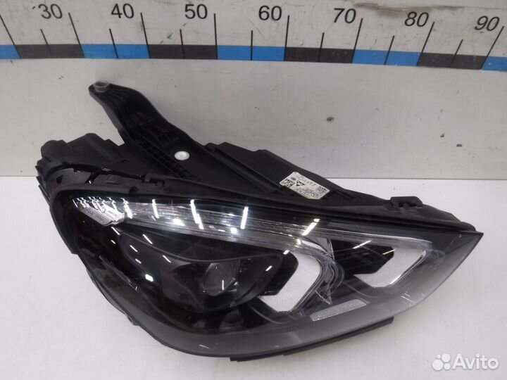 Фара правая Mercedes-Benz GLE