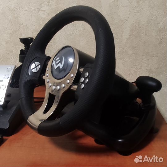 Игровой руль с педалями seven GC-W800