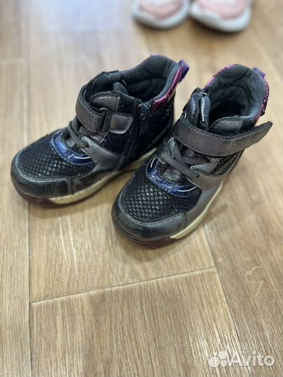 Ботинки демисезонные