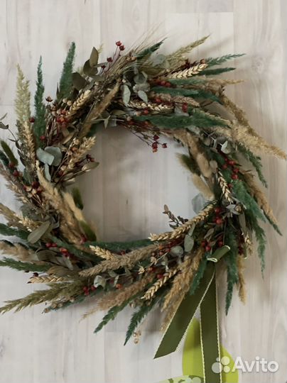 Венок интерьерный из сухоцветов