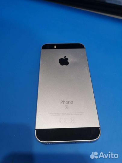 Телефон iPhone