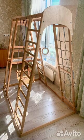 Продам детский спортивный комплекс из дерева