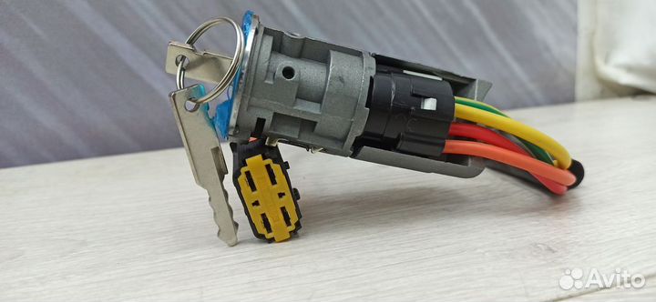 Замок зажигания renault duster