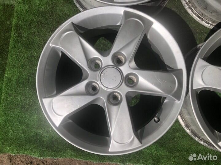 Комплект Литых дисков R15 5/114.3