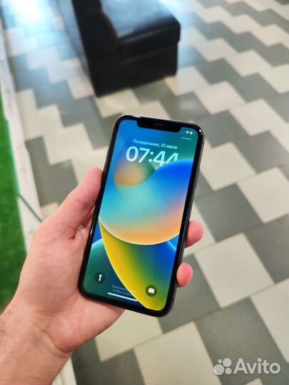 iPhone 11 81 акб 64 Гб
