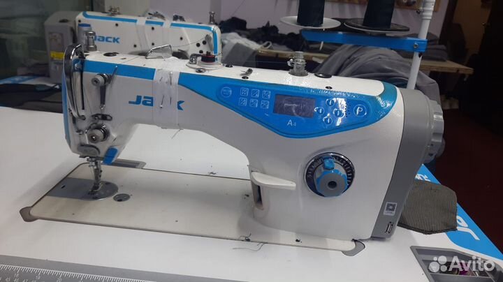 Швейная машина jack a4 автомат прямострочка