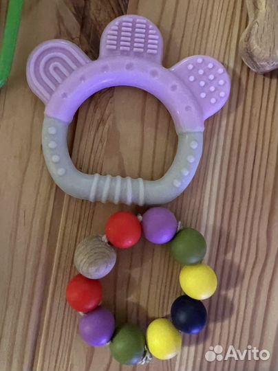 Игрушки, грызунки, книга и пр. пакетом