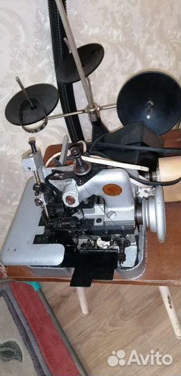 Продам Оверлок 51класс, Ножницы раскройные