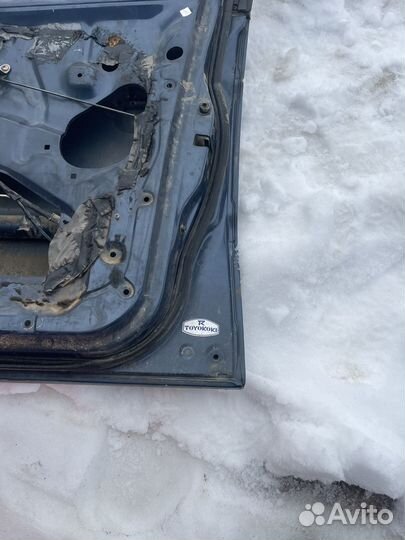 Дверь передняя правая mitsubishi pajero mini