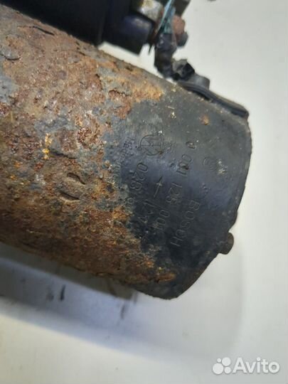 Стартер Volkswagen Transporter 4, 1998