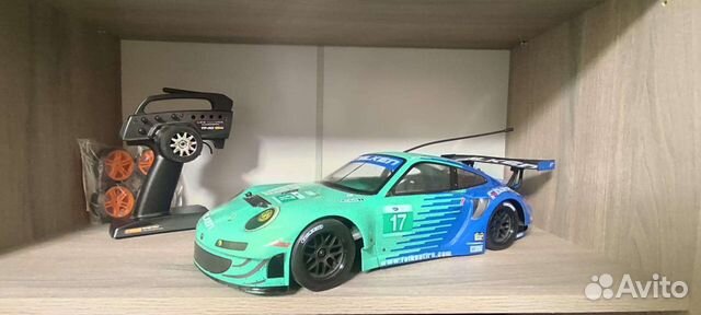 Машина на пульте управления для дрифта