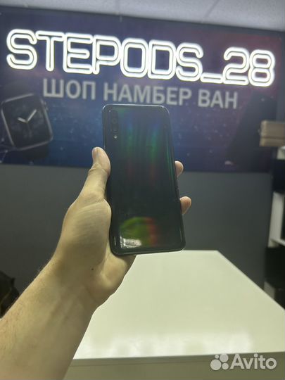 Samsung Galaxy A70, 6/128 ГБ