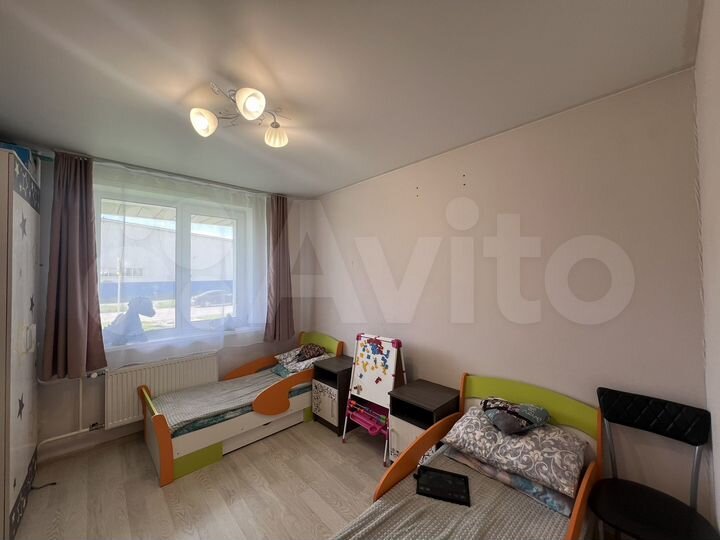2-к. квартира, 36 м², 1/10 эт.