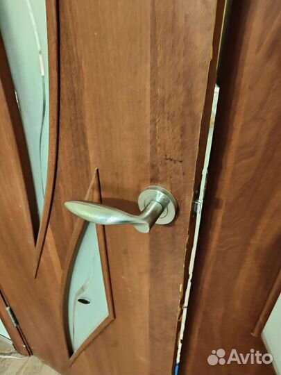 Продам межкомнатные двери бу