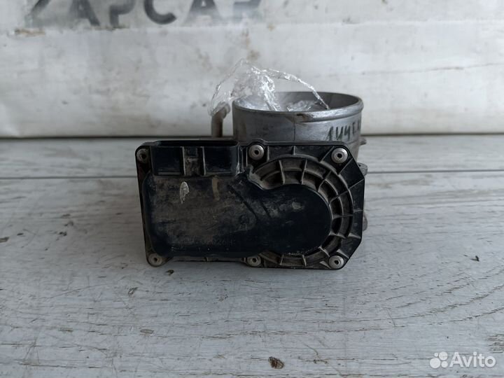 Toyota Camry v50 Дросельная заслонка 3.5