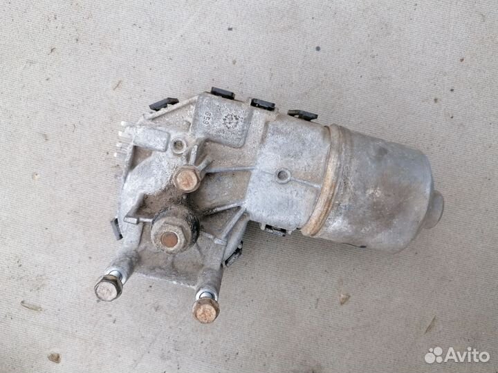 Моторчик стеклоочистителя Ford Focus II 2008-2011