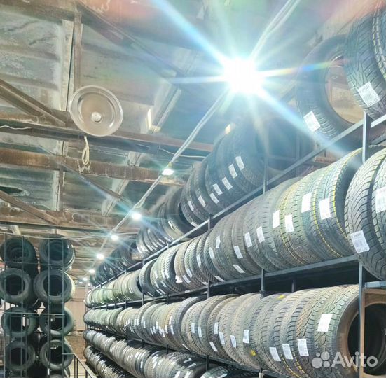 Goodyear UltraGrip 8 Performance 225/45 R17 91M