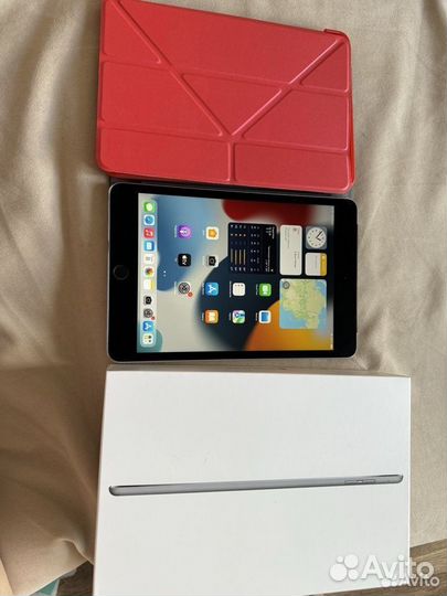 iPad mini 4 64gb cellular (c sim)